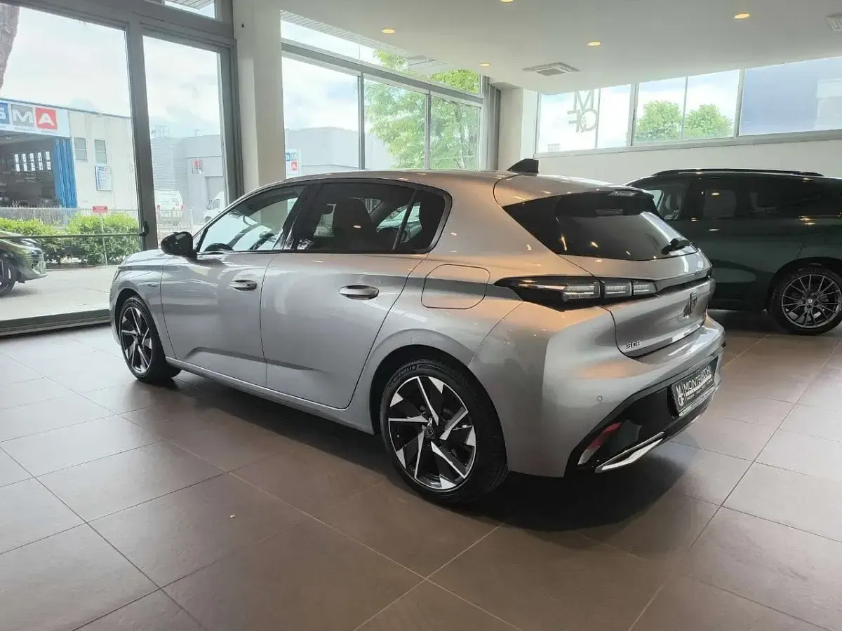 Usata Peugeot 308 Allure 181 CV (133 kW) 2022 Grigio Utilitaria
