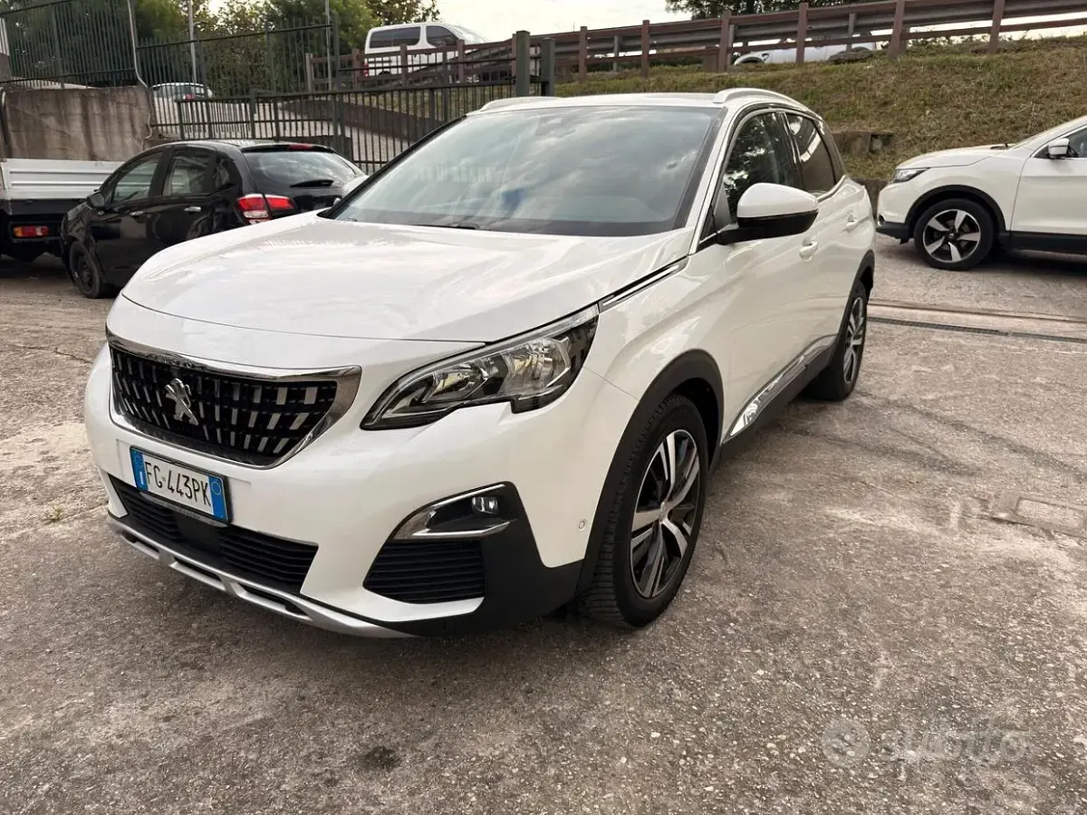 Usata Peugeot 3008 120 CV (88 kW) 2017 Bianco SUV
