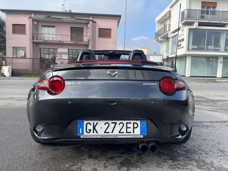 Usata Mazda MX5 Exceed 132 CV (97 kW) 2022 Grigio Cabrio