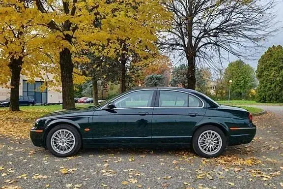 Usata Jaguar S-Type Classic 238 CV (175 kW) 2006 Verde Berlina