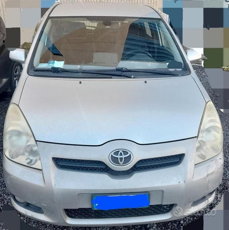 Usata Toyota Corolla Verso 2007 Monovolume