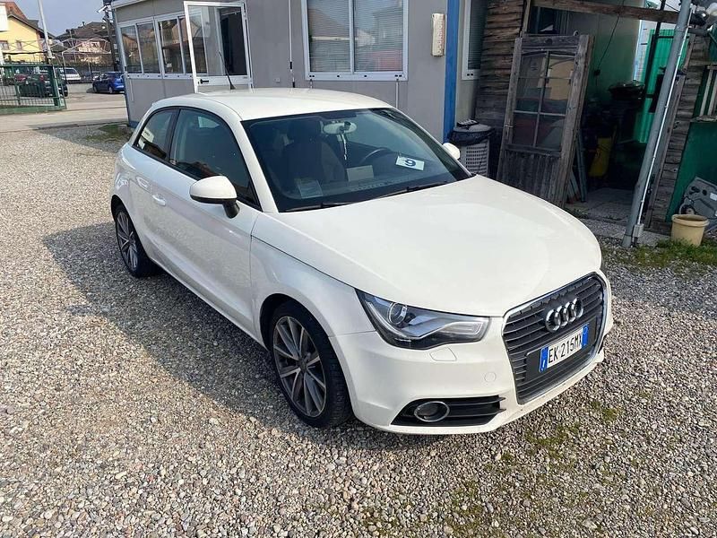 Usata Audi A1 Ambition 86 CV (63 kW) 2012 Bianco Utilitaria