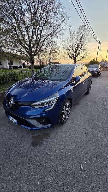 Usado Renault Clio IV R.S. 116 CV (85 kW) 2019 Berlina