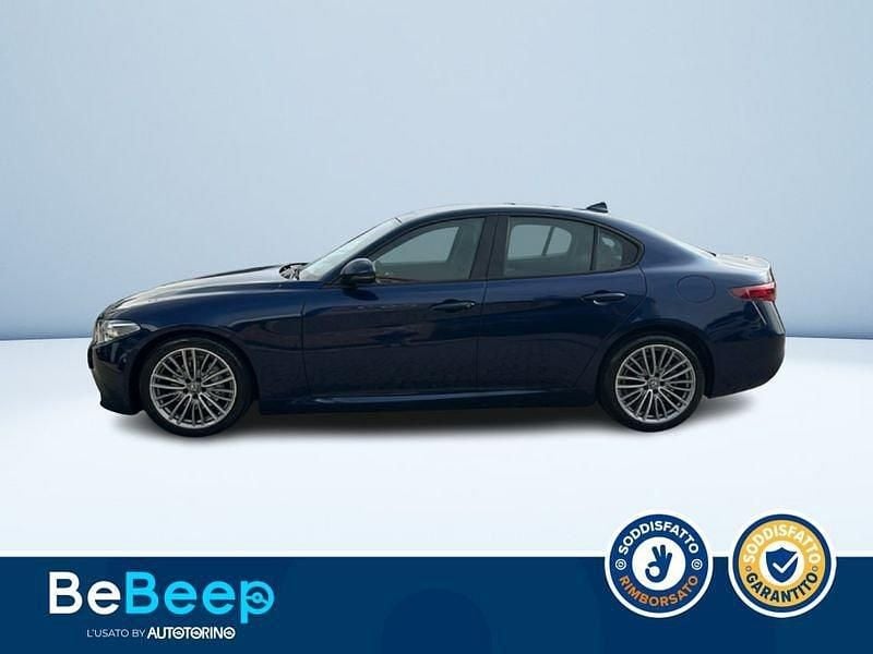 Begagnad Alfa Romeo Giulia Business 150 HK (110 kW) 2017 Blå Sedan