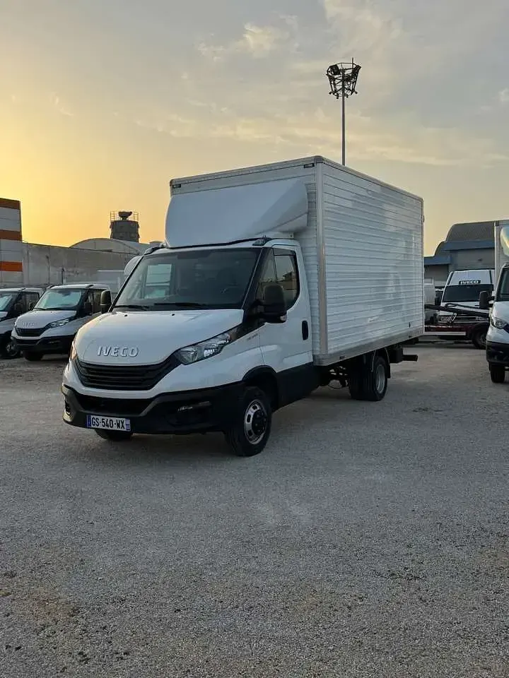 Usata Iveco Daily 160 CV (117 kW) 2023 Other