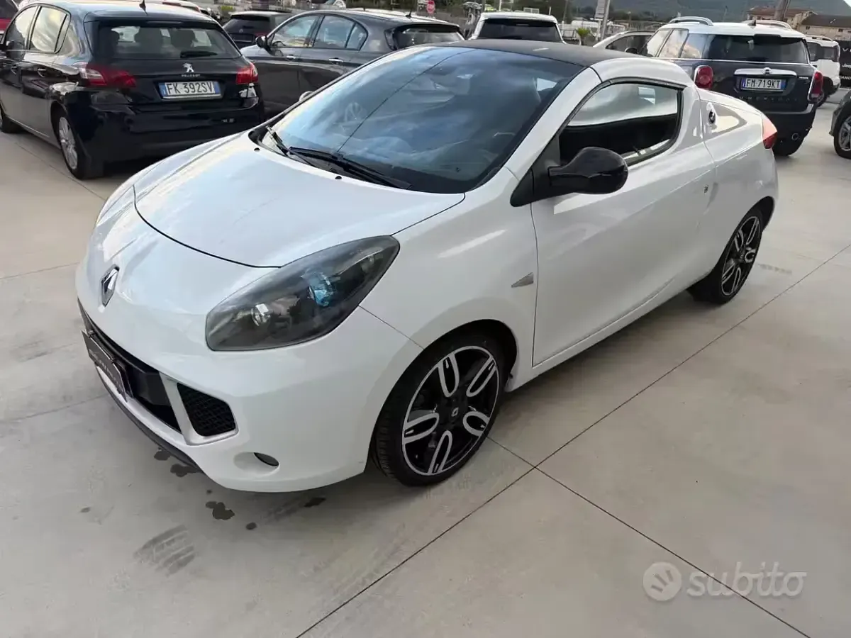 Usata Renault Wind 100 CV (73 kW) 2011 Bianco Cabrio