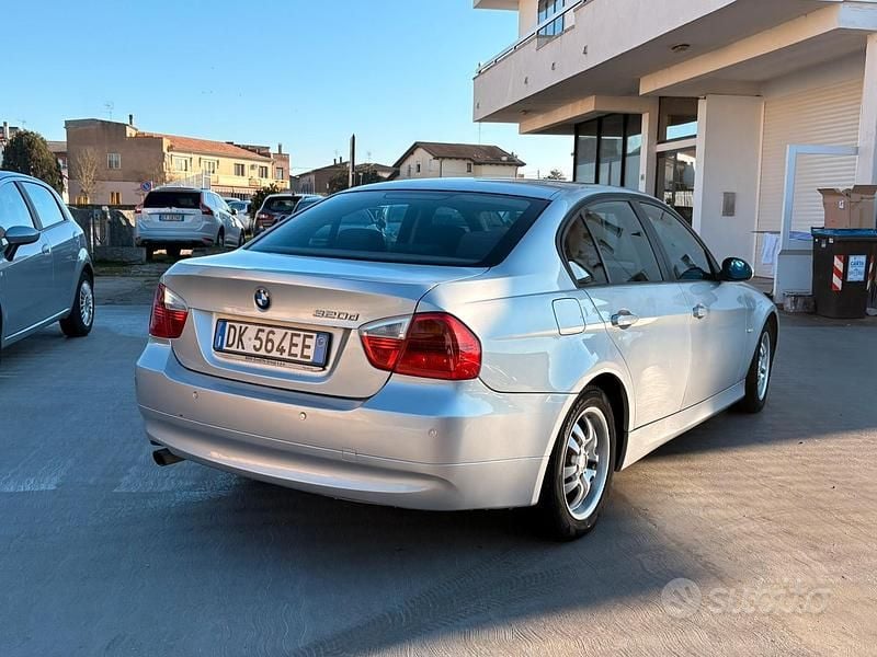 Usata BMW 320 M Sport 222 CV (163 kW) 2007 Grigio Berlina