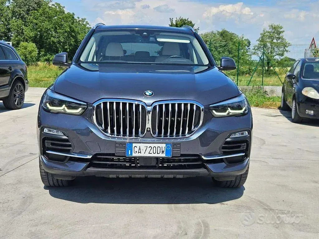 Usata BMW X5 231 CV (169 kW) 2020 Grigio SUV