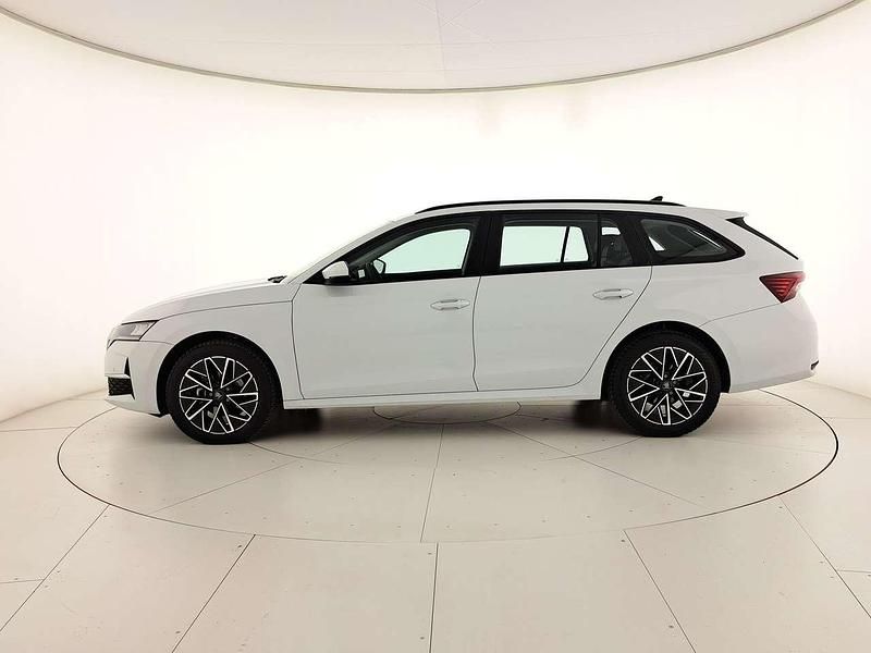Gebraucht Skoda Octavia Executive 150 PS (110 kW) 2025 Weiß Kombi