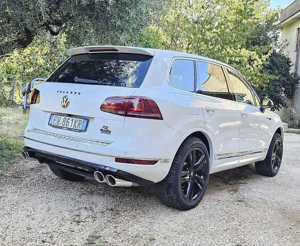 Usata VW Touareg Executive 204 CV (150 kW) 2014 Bianco SUV