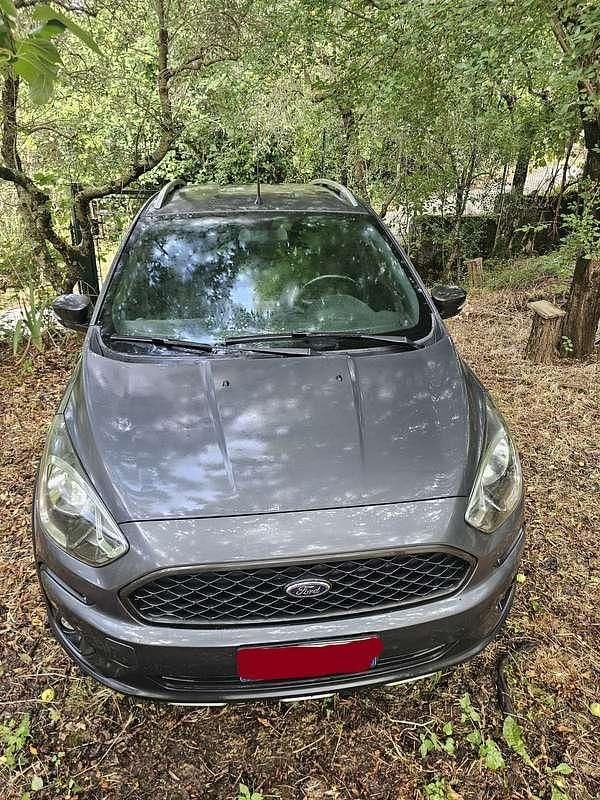 Usata Ford Ka Active 86 CV (63 kW) 2019 Grigio Berlina