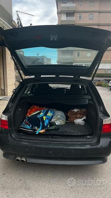 Usata BMW 530 M Sport 231 CV (169 kW) 2006 Station wagon