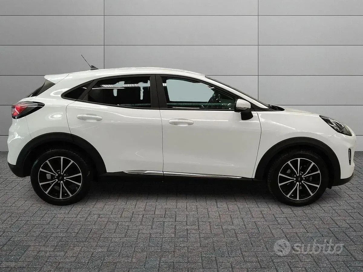 Usata Ford Puma Titanium 125 CV (91 kW) 2022 Bianco SUV