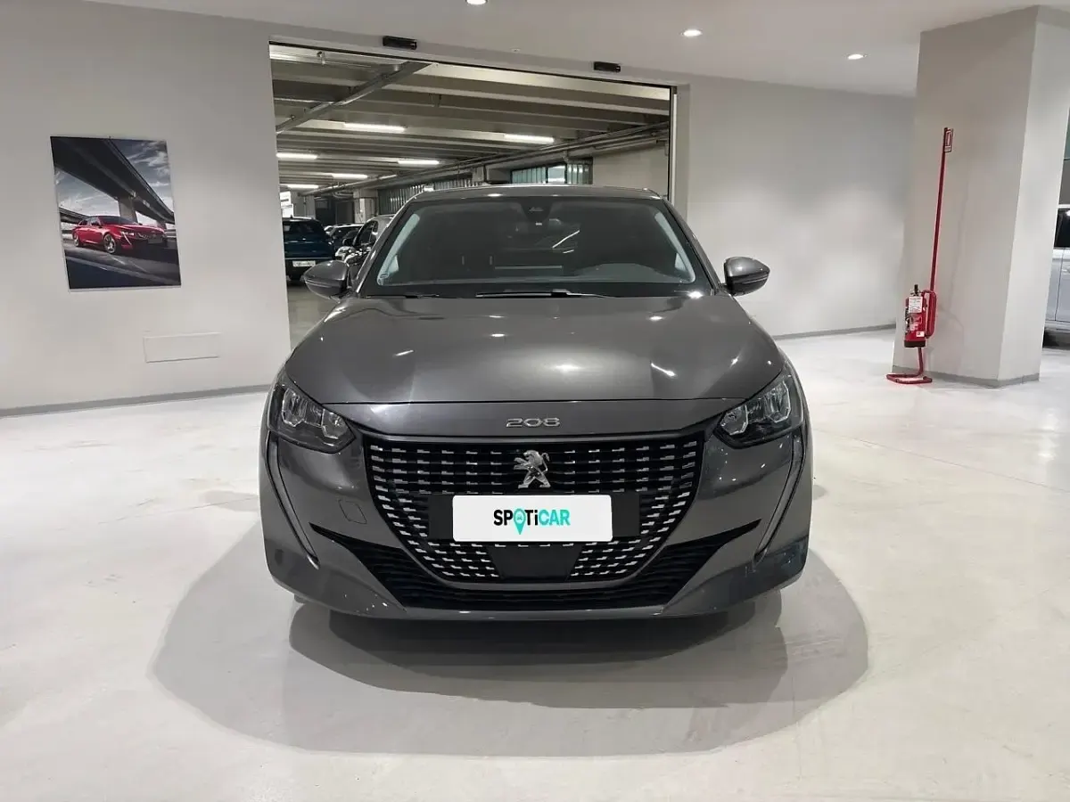 Usata Peugeot 208 Allure 101 CV (74 kW) 2020 Grigio Utilitaria