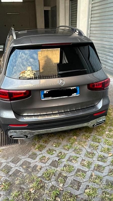 Usata Mercedes GLB220 Premium 2021 Grigio SUV