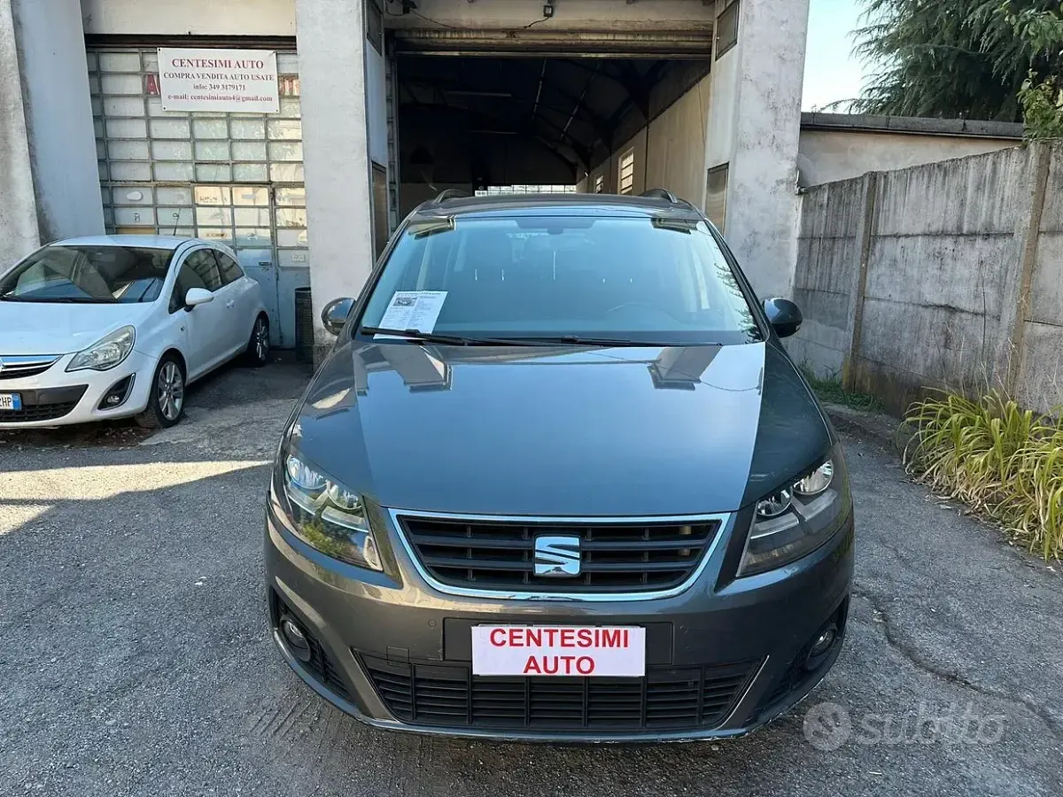Usata Seat Alhambra 4Drive 150 CV (110 kW) 2016 Marrone Monovolume
