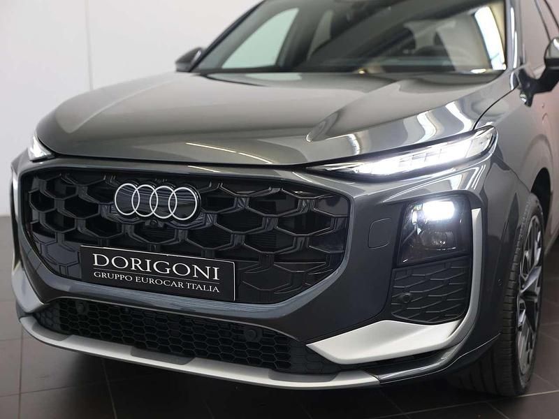 Usata Audi Q3 Business 272 CV (200 kW) 2025 Grigio daytona perlato SUV