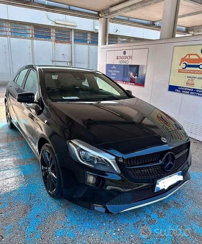 Usata 2017 Mercedes A180 Premium Tre volumi | 15.000 € (Ottimo prezzo) - Immagine 1/4