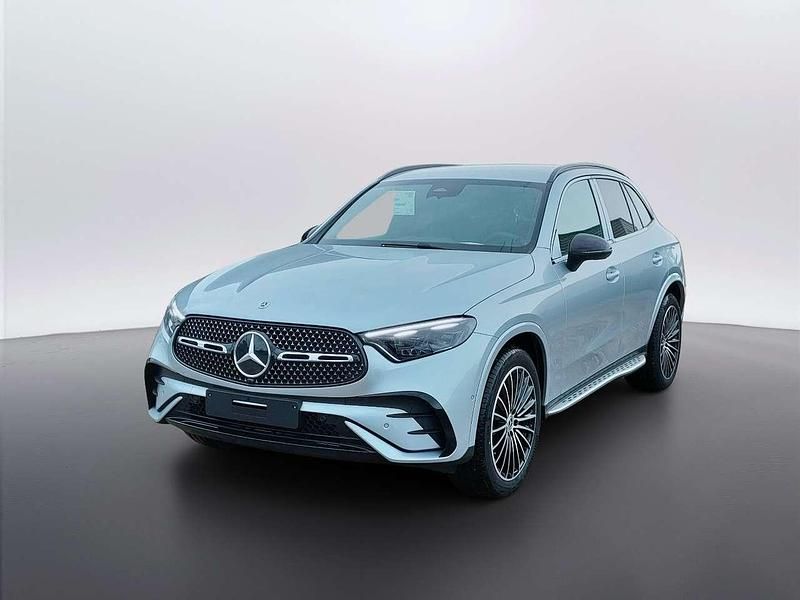 Nuova Mercedes GLC220 197 CV (144 kW) 2026 Argento hightech SUV