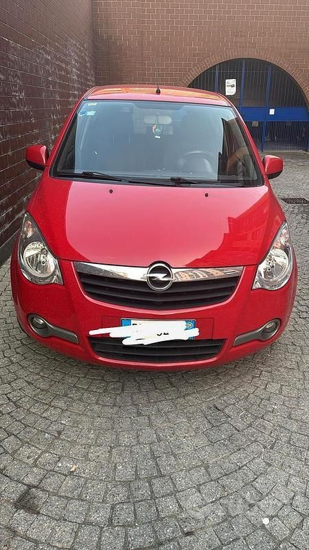 Usata Opel Agila 58 CV (42 kW) 2009 Rosso Monovolume
