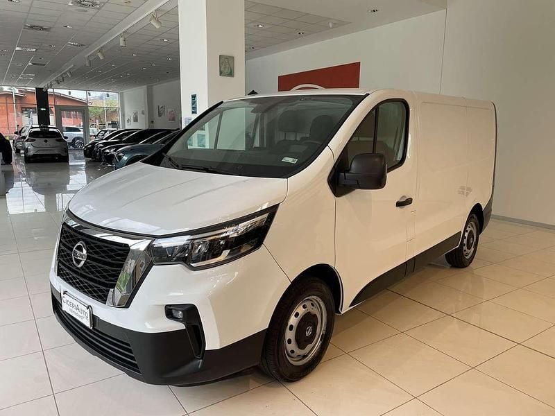 Usata Nissan Primastar Acenta 110 CV (80 kW) 2023 Bianco Monovolume