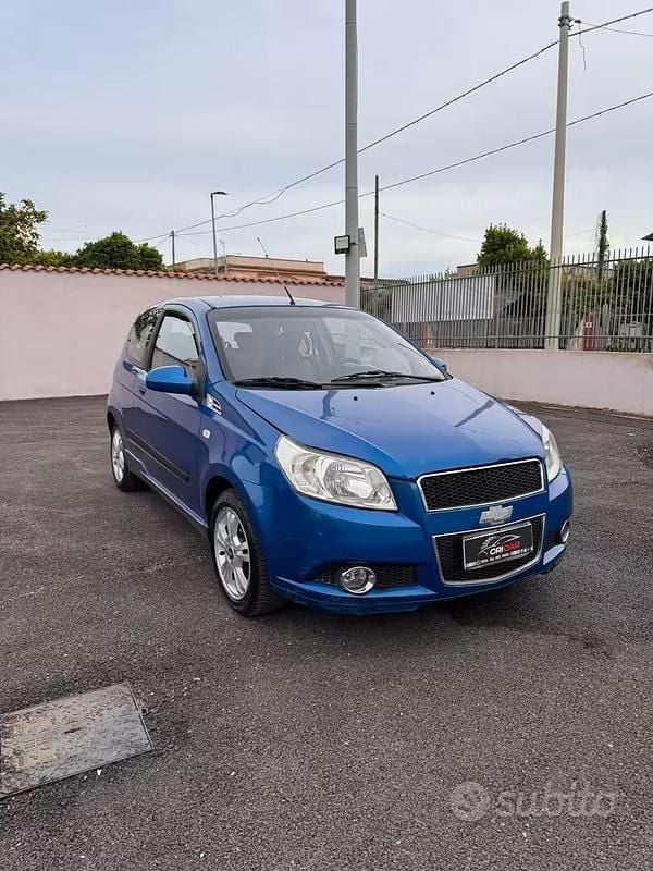 Usata Chevrolet Aveo 82 CV (60 kW) 2009 Blu Berlina