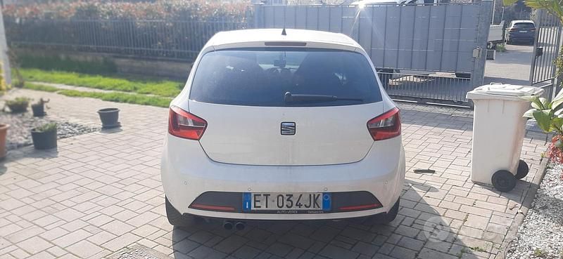 Usata Seat Ibiza 2012 Bianco Berlina