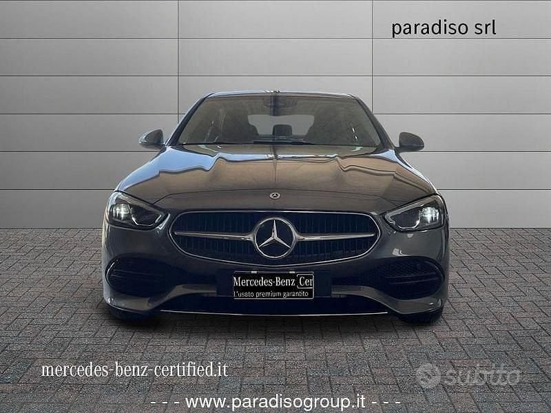 Usata Mercedes C220 163 CV (119 kW) 2024 Grigio Berlina