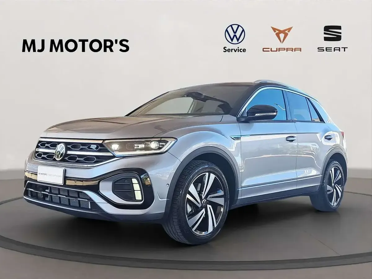 Usata VW T-Roc R-line 150 CV (110 kW) 2025 Argento SUV