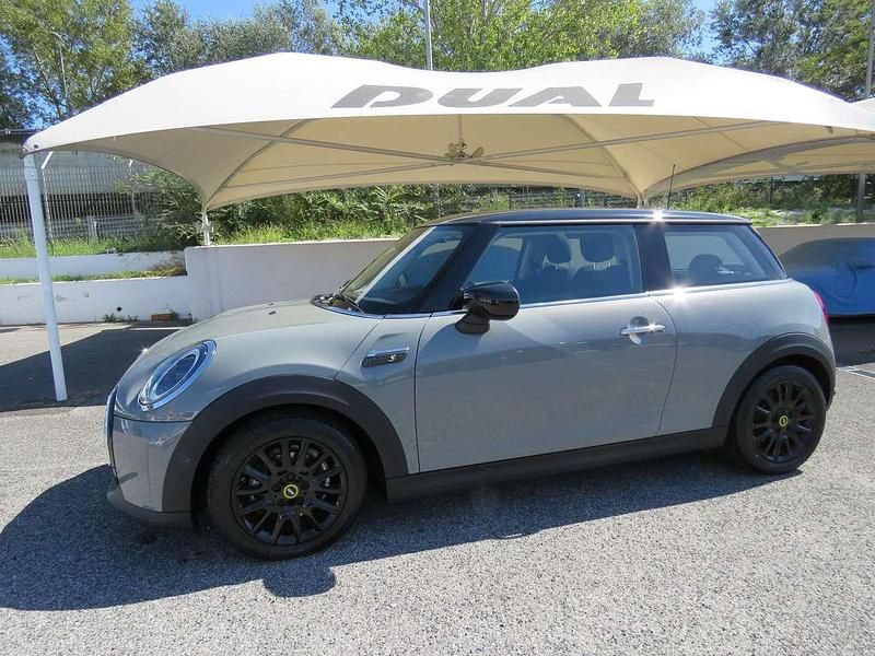 Grigio Usata 2022 Mini Cooper SE Utilitaria | 16.900 € (Buon prezzo) - Immagine 1/4