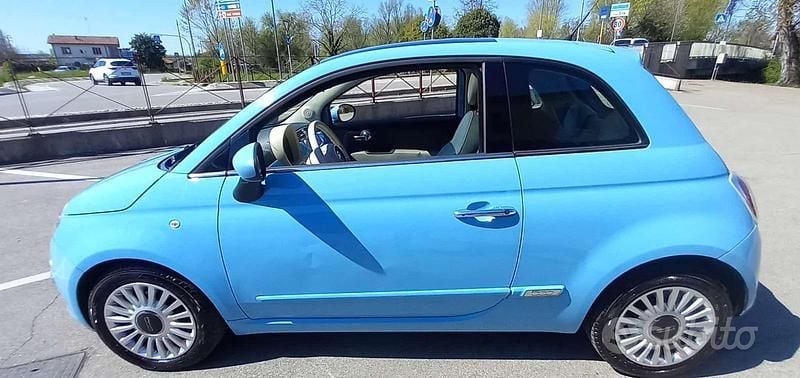Usata Fiat 500 84 CV (61 kW) 2010 Blu Utilitaria