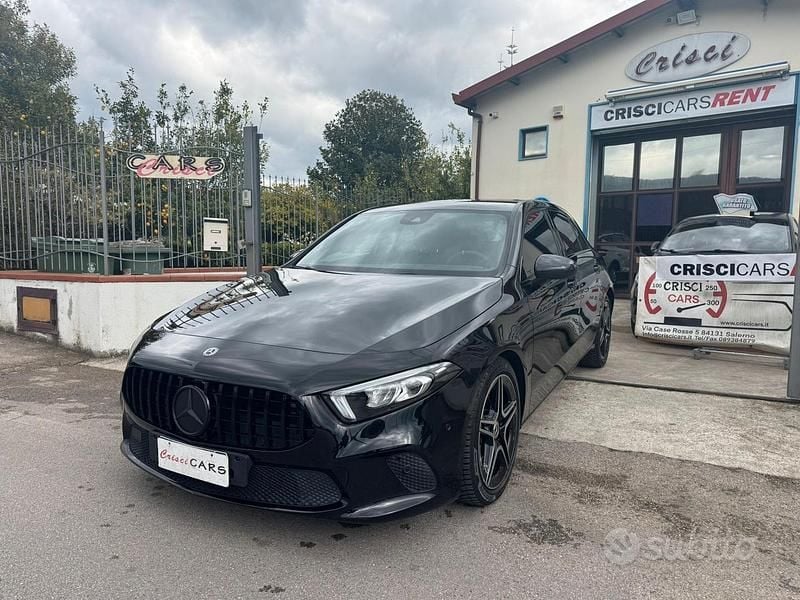 Usata Mercedes A180 116 CV (85 kW) 2020 Nero Berlina