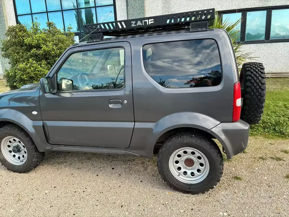 Usata Suzuki Jimny 2014 Marrone SUV