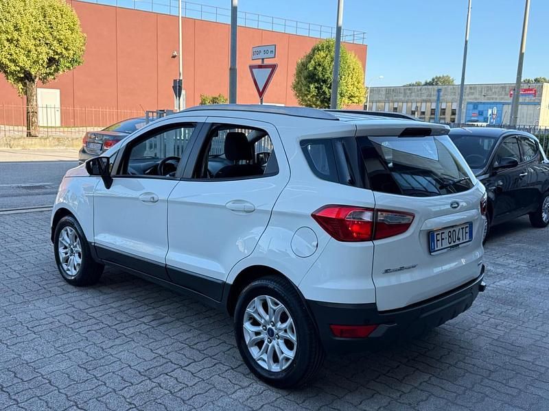 Usata Ford Ecosport Titanium 125 CV (91 kW) 2016 Bianco SUV