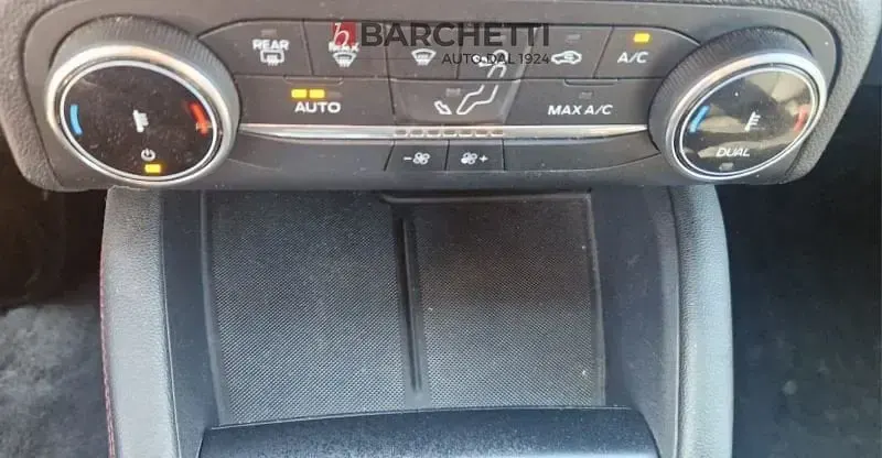Usata Ford Kuga ST-Line 190 CV (139 kW) 2023 Blu SUV