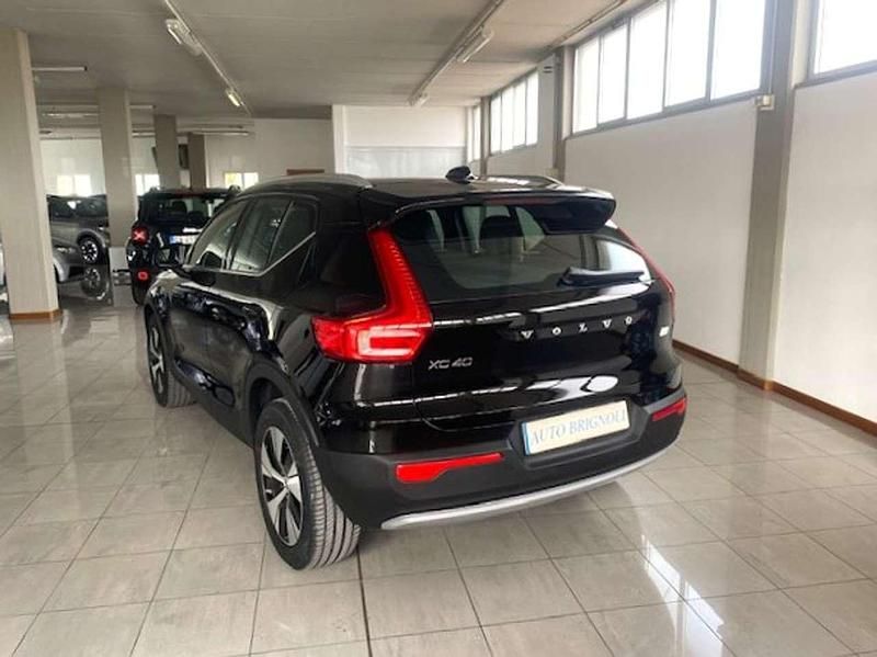 Usata Volvo XC40 Inscription 129 CV (94 kW) 2022 Nero SUV