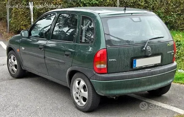 Usata Opel Corsa 90 CV (66 kW) 1997 Utilitaria
