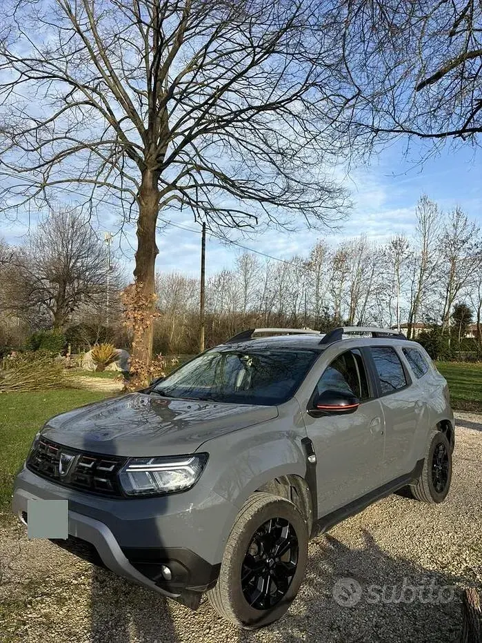 Usata Dacia Duster Extreme 101 CV (74 kW) 2022 Grigio SUV