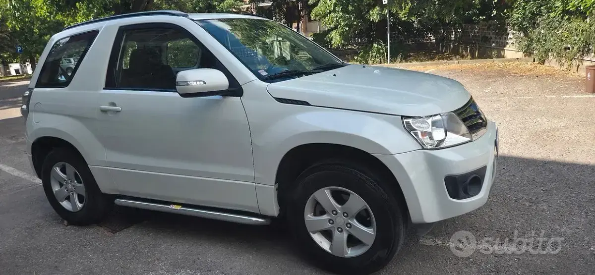 Usata Suzuki Grand Vitara 94 CV (69 kW) 2013 SUV