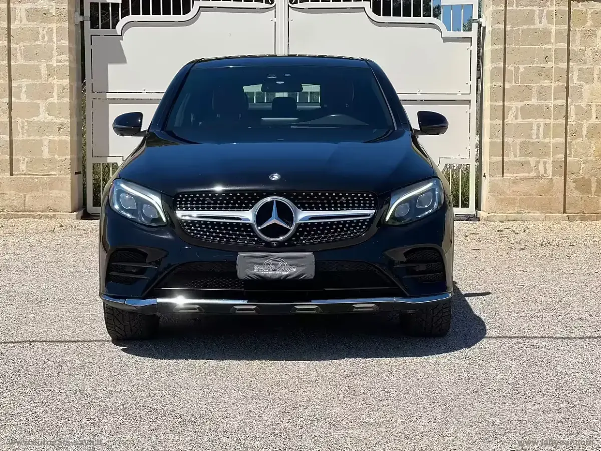 Usata Mercedes GLC250 Premium 204 CV (150 kW) 2018 Nero SUV