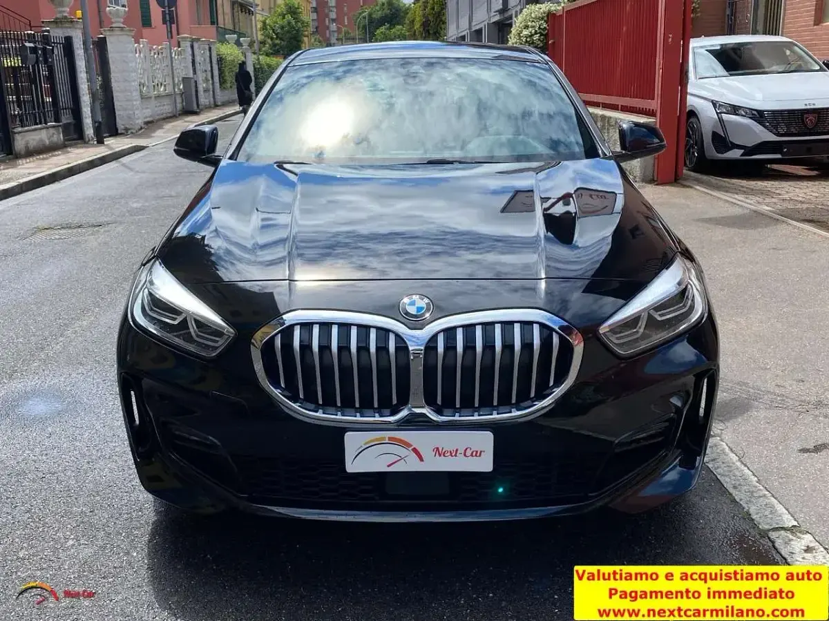 Usado BMW 118 M Sport 150 HP (110 kW) 2024 Preto Citadino