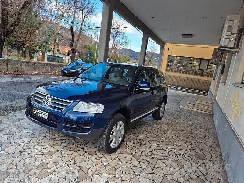 Usata VW Touareg R 174 CV (127 kW) 2005 Blu SUV