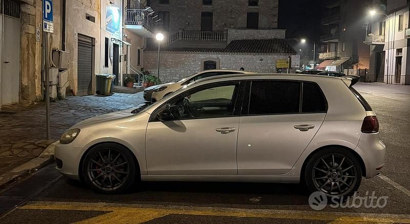 Usata VW Golf VI 110 CV (80 kW) 2009 Grigio Utilitaria