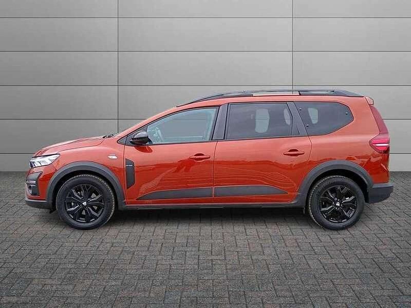 Usata Dacia Jogger Extreme 101 CV (74 kW) 2022 Blu/azzurro Monovolume