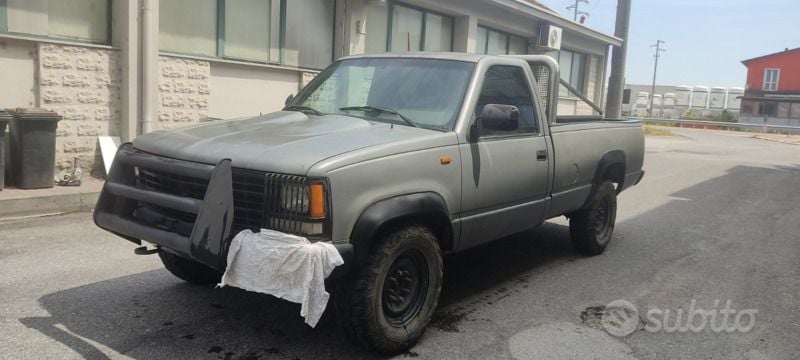 Grigio Usata 1997 Chevrolet 2500 Pick-up | 15.000 € - Immagine 1/4