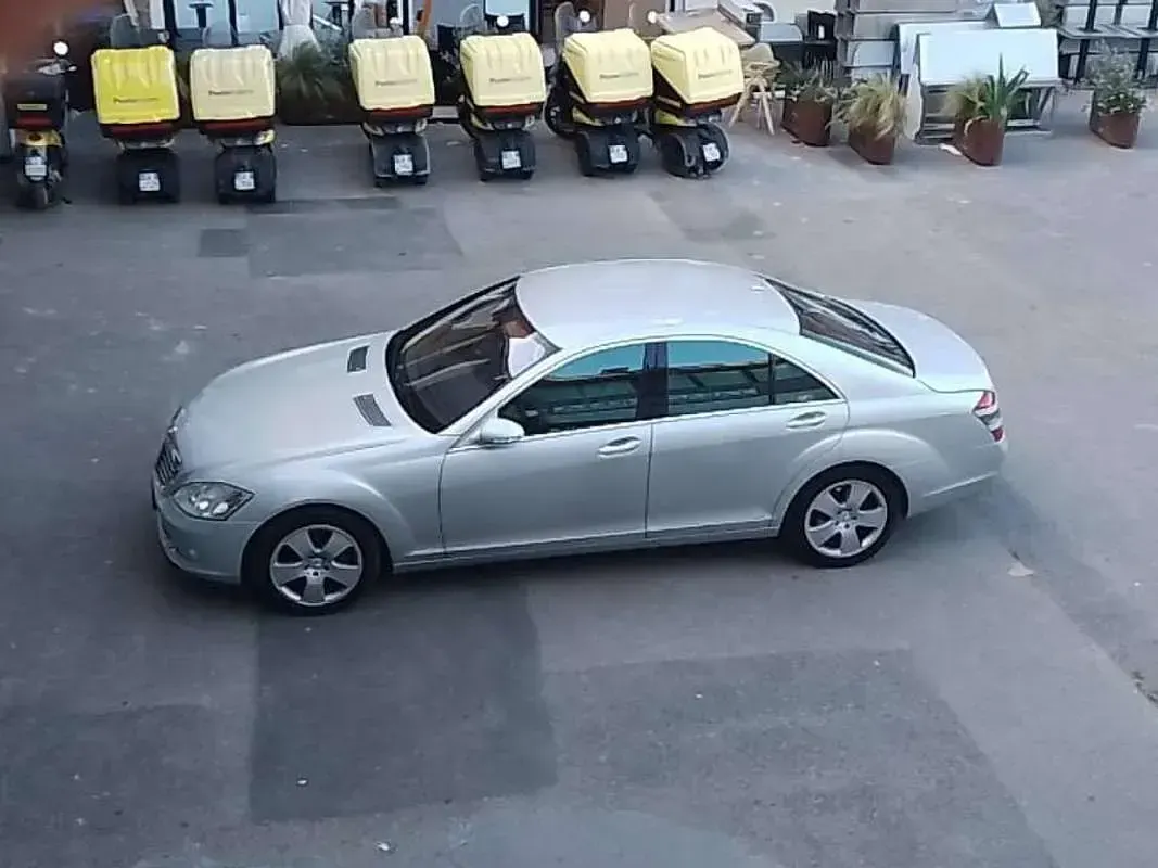 Usata Mercedes S320 204 CV (150 kW) 2006 Argento Berlina