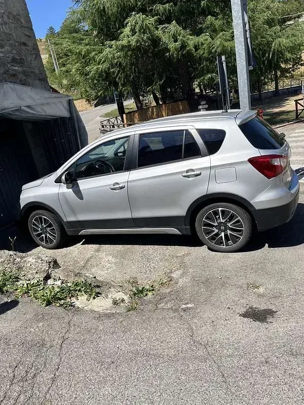 Usata Suzuki SX4 S-Cross Cool 120 CV (88 kW) 2015 Argento SUV