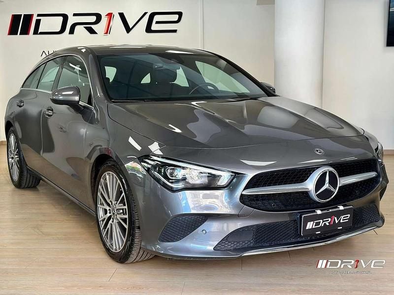 Usata Mercedes CLA200 Shooting Brake Executive 150 CV (110 kW) 2021 Grigio Station wagon