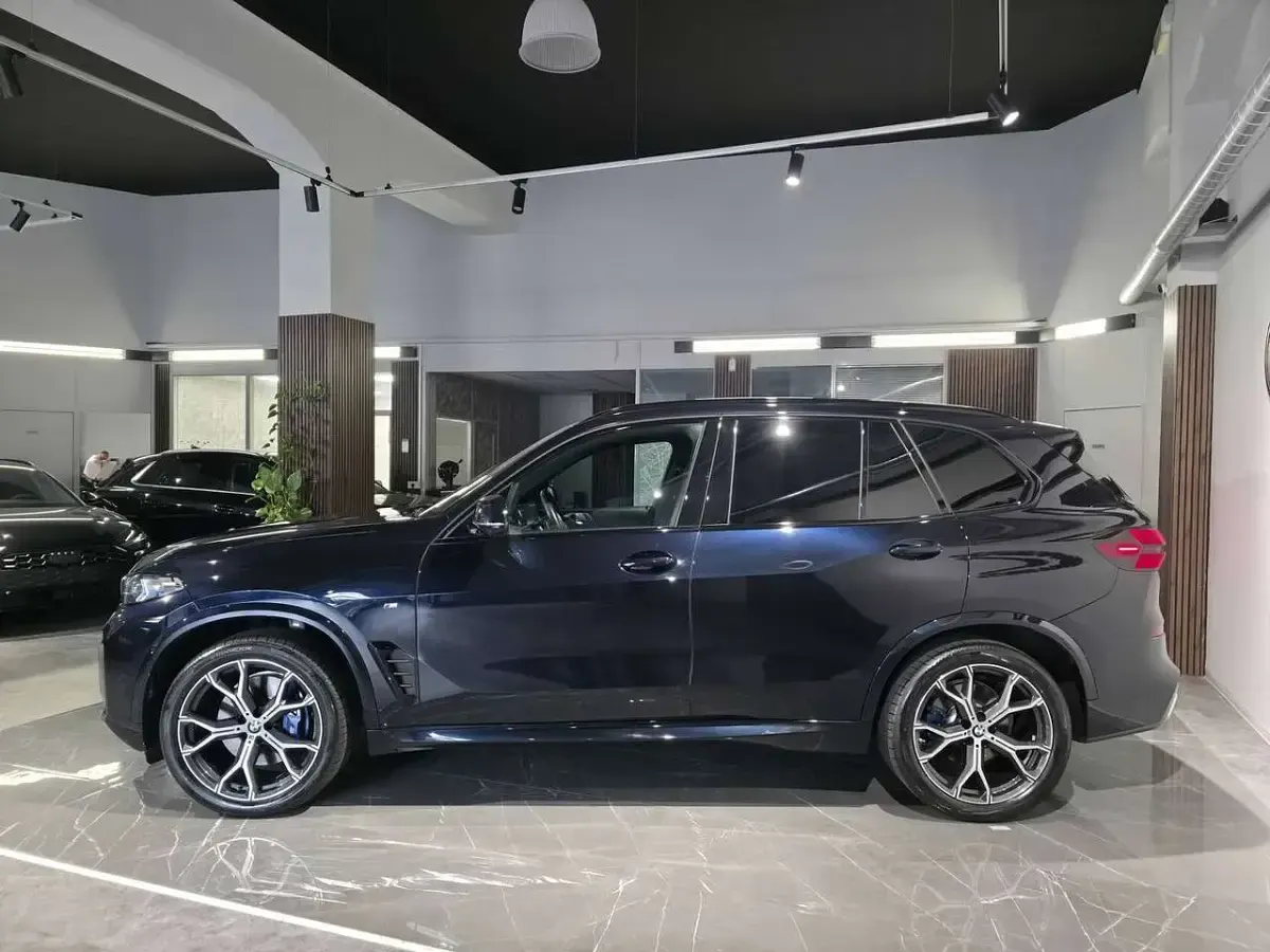 Usata BMW X5 M Sport 298 CV (219 kW) 2024 Carbon black SUV