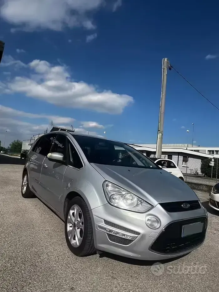 Usata Ford S-MAX S 200 CV (147 kW) 2012 Grigio Monovolume